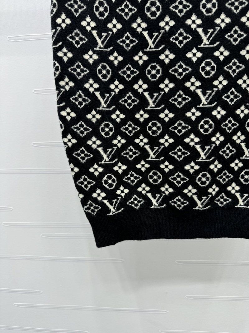 LV Skirts